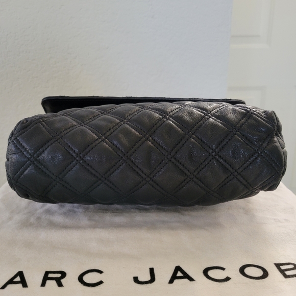 Marc Jacobs Single Shoulder Bag - Picture 7 of 11